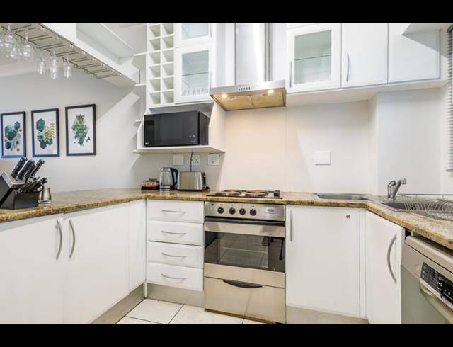 2 BEDROOM APARTMENT FOR SALE IN UMHLANGA RIDGE